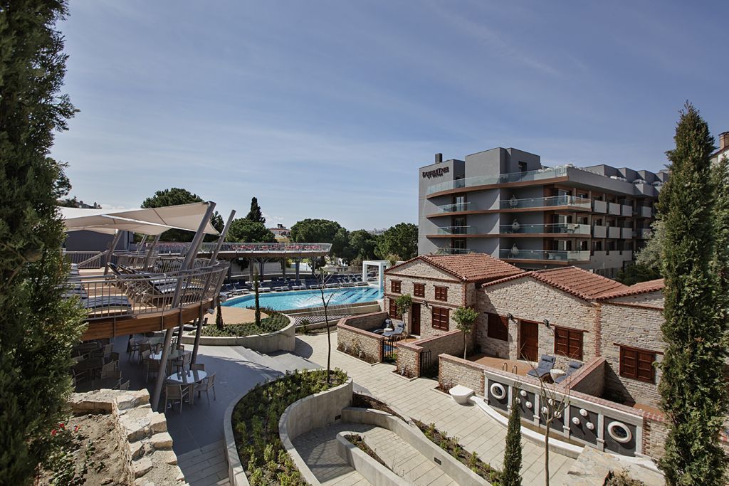 Doubletree By Hilton Hotel 4*